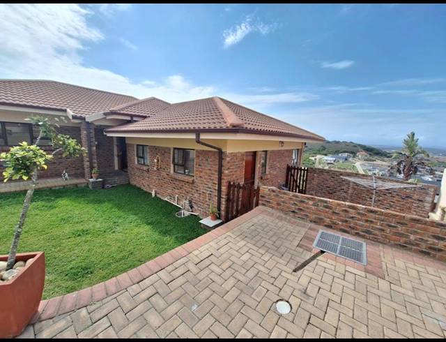 6 BEDROOM HOUSE FOR SALE IN SEEMEEU PARK